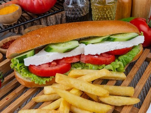 Beyaz Peynirli Sandviç